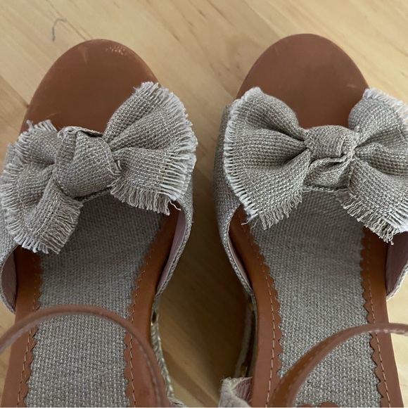 Red Valentino Knotted Bow Espadrille Wedge Sandals, 38.5 - Picture 6 of 15